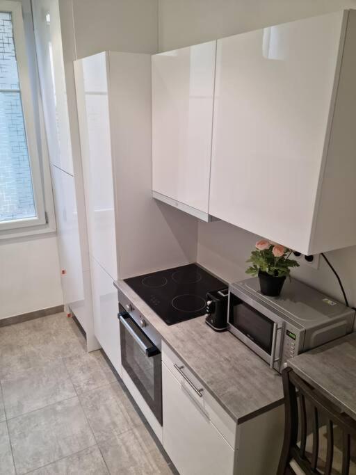 Appartement 2 Pieces ニース エクステリア 写真
